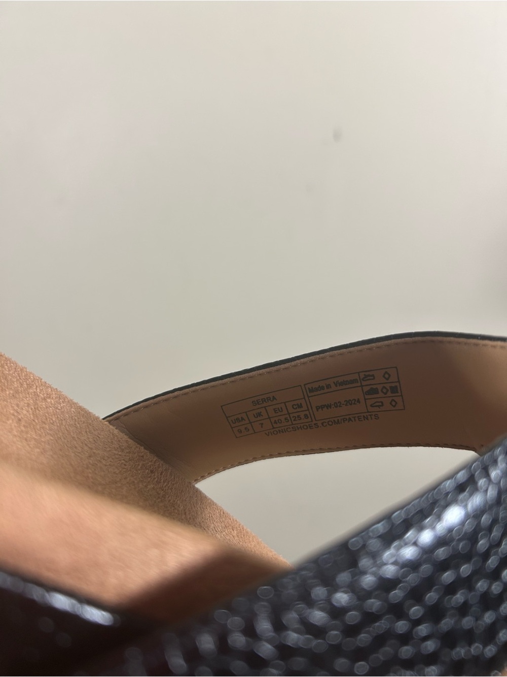 Vionic Serra Women's T-Strap Slip-on Supportive Sandal Black Size 9.5 - Picture 7 of 7
